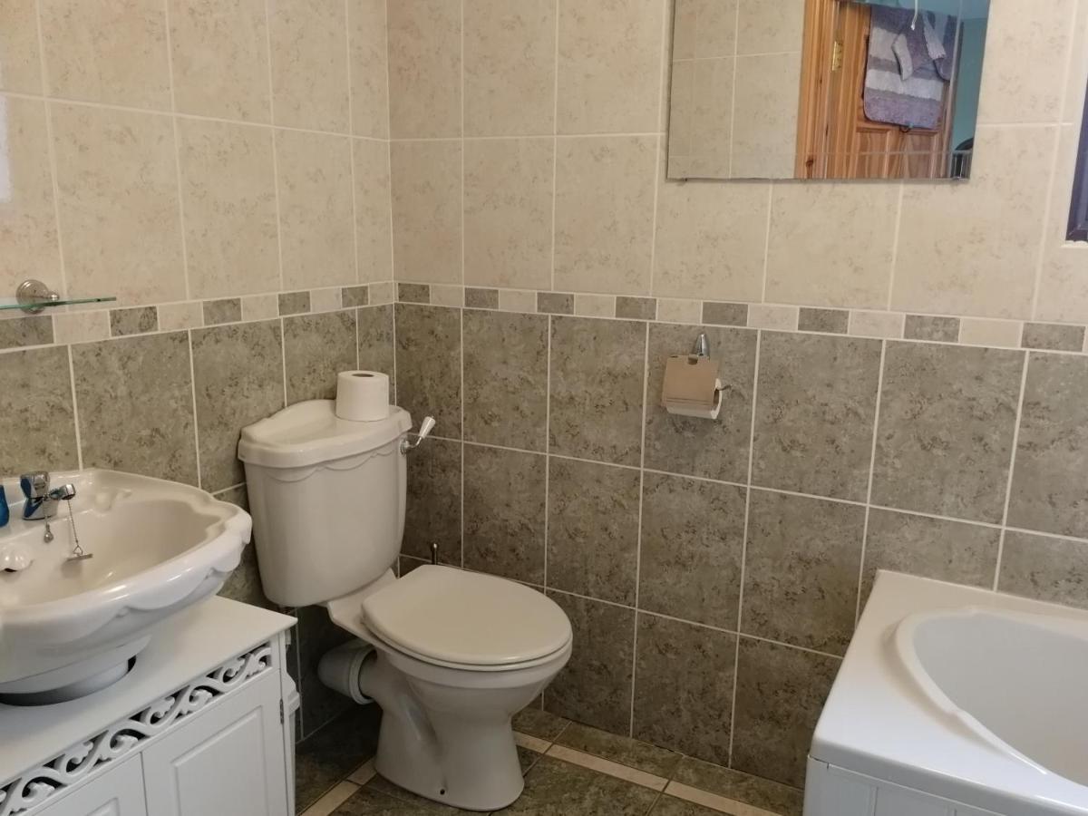 Fox Heaven B&B Carrickfergus Ngoại thất bức ảnh